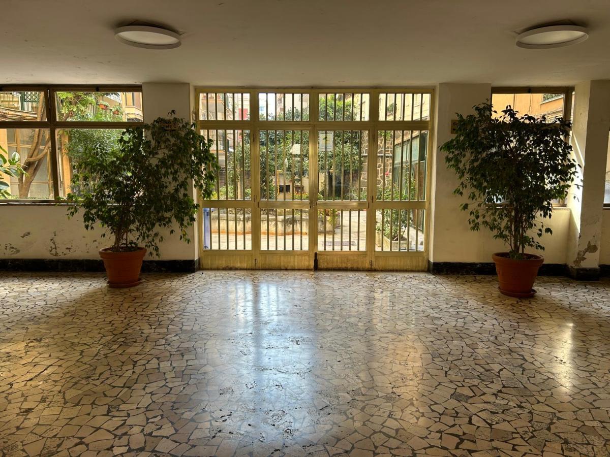 Vomero Suite And Deluxe Room B&B Napoli Exterior photo